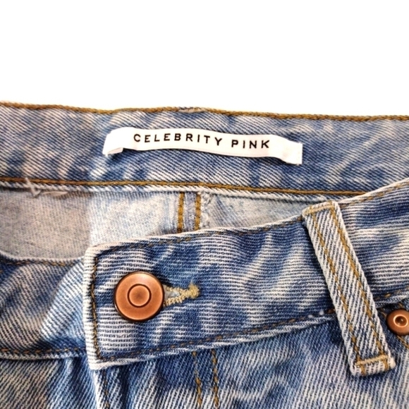 CELEBRITY Pink Jean Shorts NWOT - Picture 1 of 5